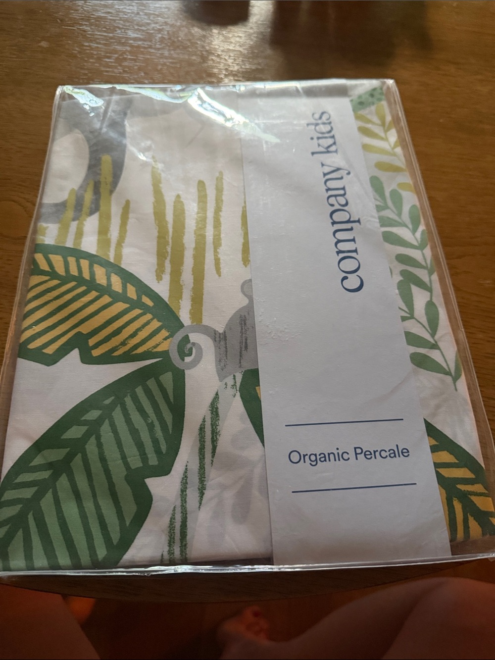 BRAND NEW Organic Cotton Percale Crib Sheet - Jungle